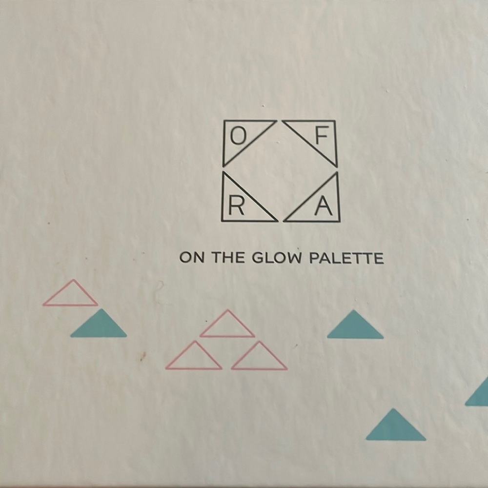 On the glow palette highlighting and bronzing ofra
